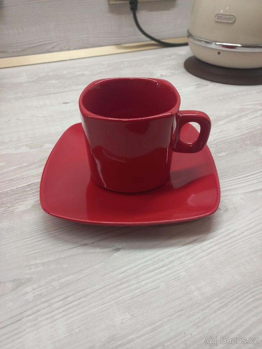 6ks šálků s podšálky