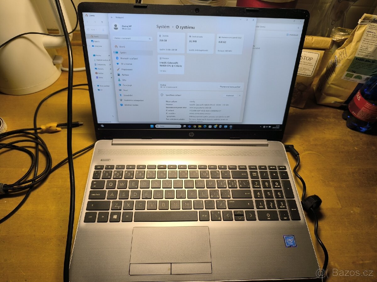 Notebook HP 250 G8 Win11, 256ssd stříbrný