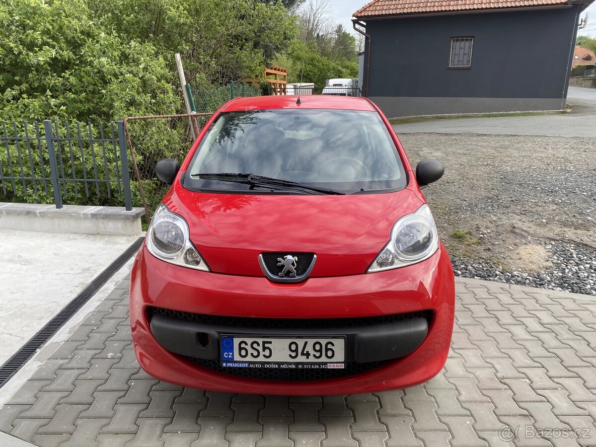 Peugeot 107 1.0i 2007 naj. 68tis