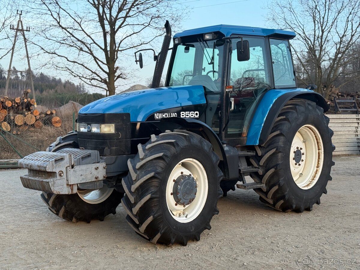 Nee Holland 8560 r.v 1997 výkon 119kW
