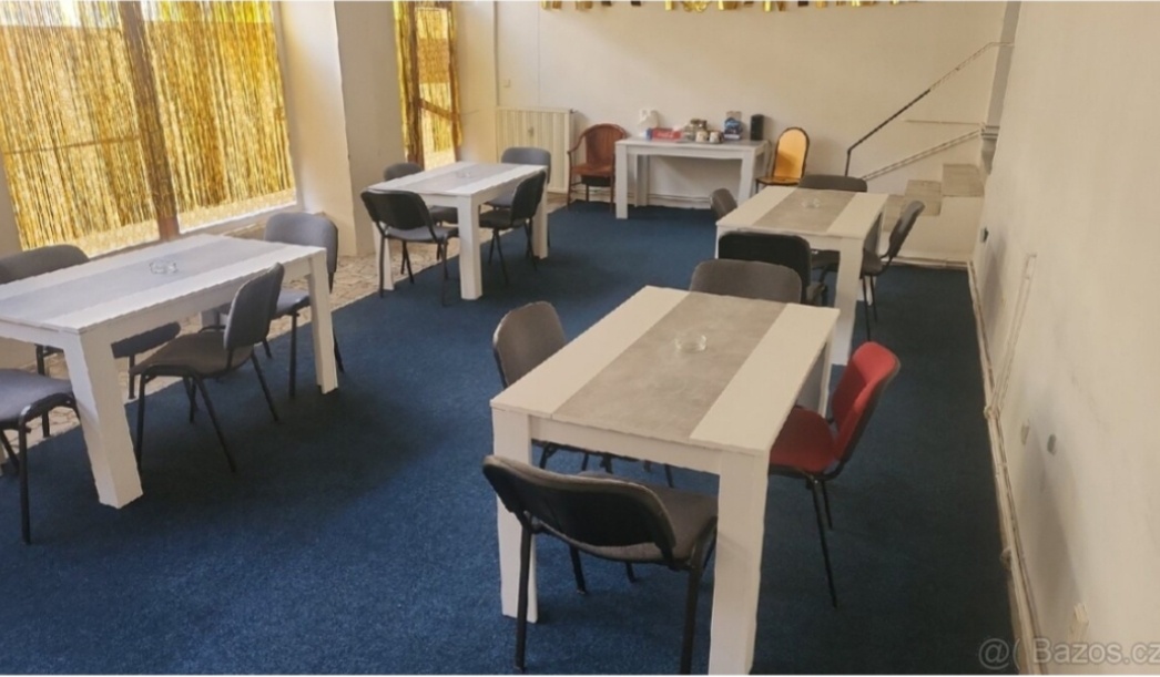Pronájem obchodních prostor 110 m²