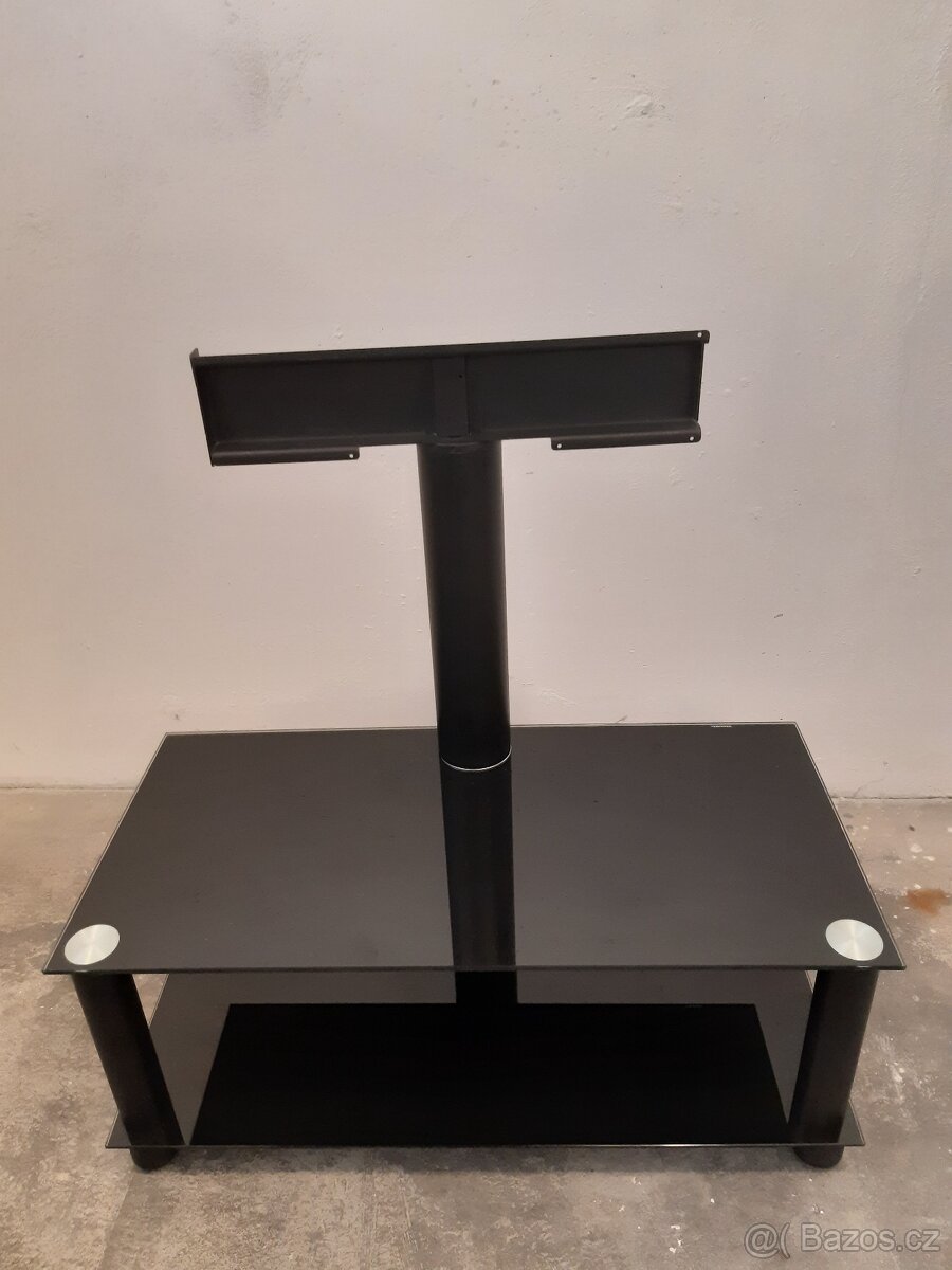 TV stolek skleněný