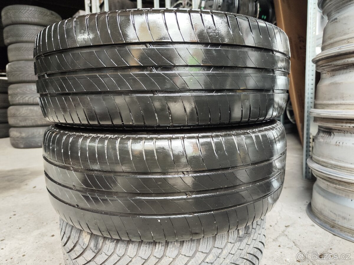 Letní pneu = 225/65 R16C = MICHELIN = 2ks