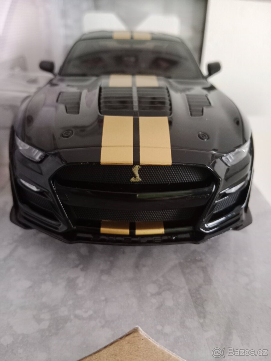 Ford Shelby GT500 H