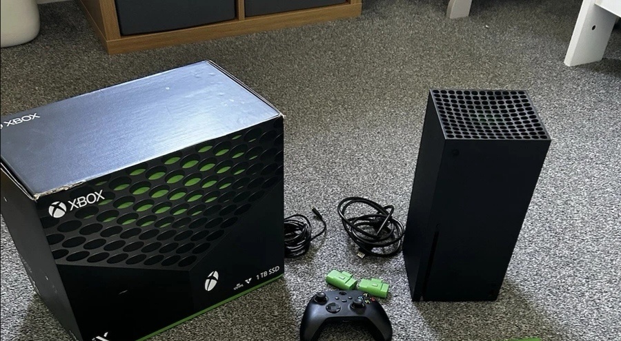 Prodám Xbox Series X 1TB SSD +10 her