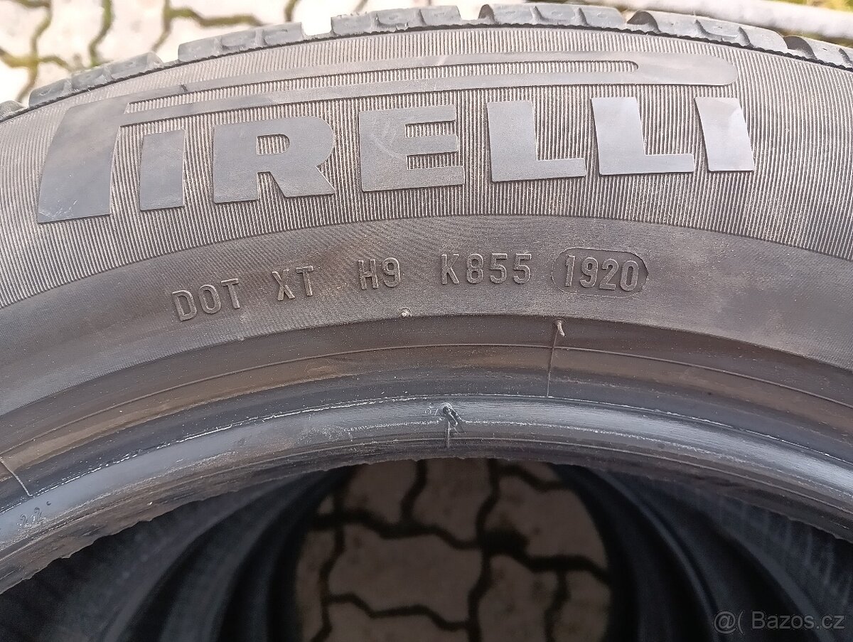 Zimní pneumatiky Pirelli Sottozero Winter 210 235/55 R18