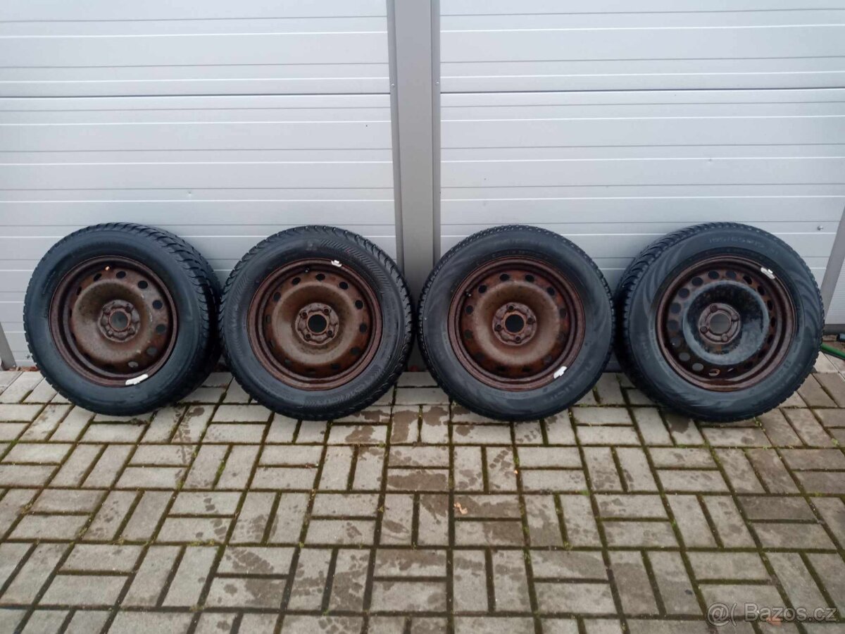 Plechove disky 15" -- RENAULT Megane I
