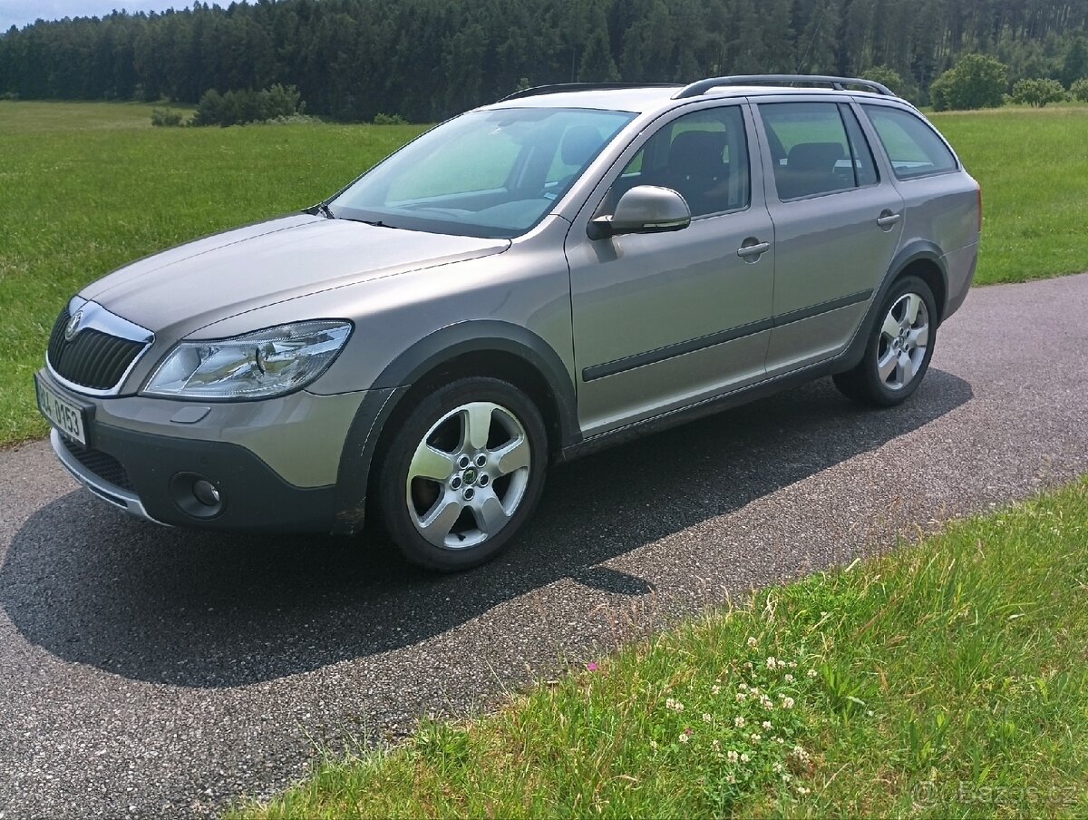 Škoda Octavia Scout 1.8 TSI