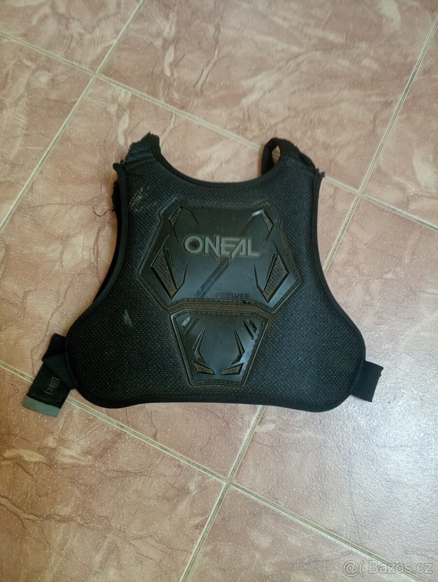 Motokrosové chraniče
