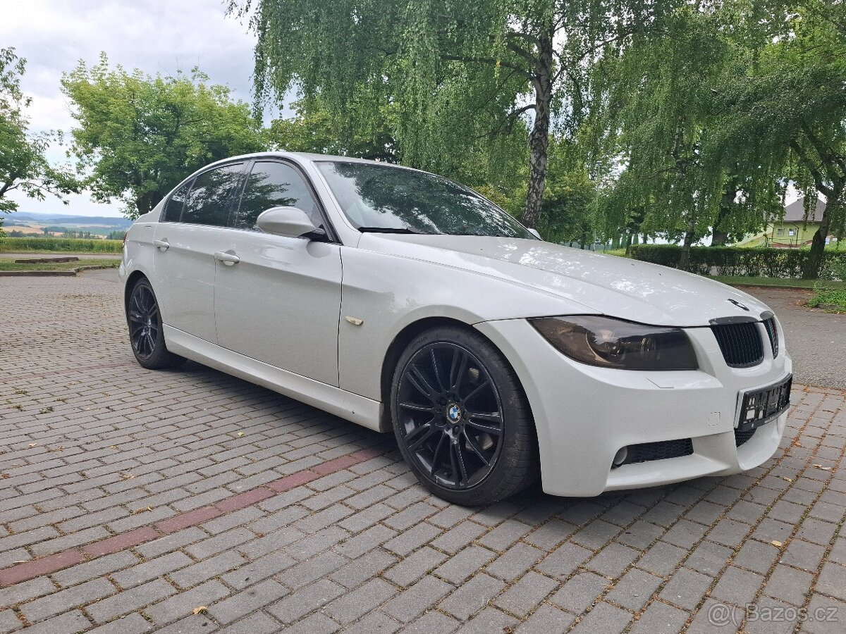 Bmw e90 325i dily
