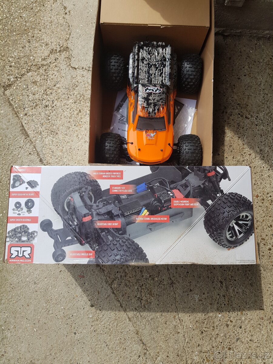 ARRMA granite blx 3s