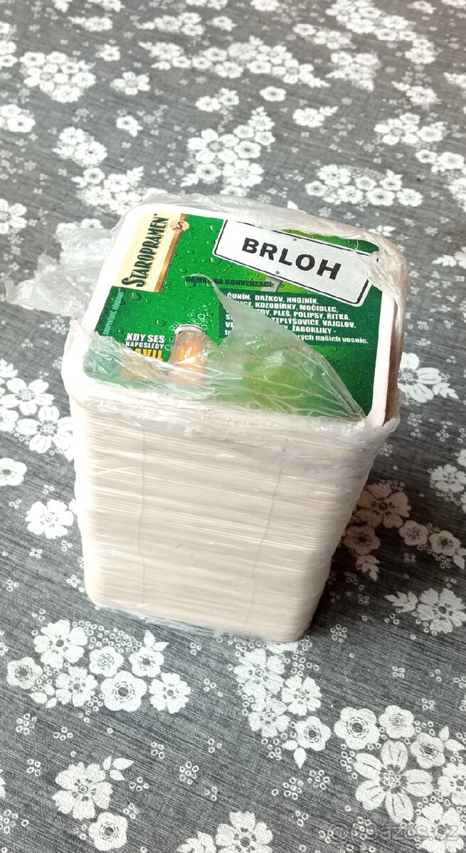 Pivní tácky 80 ks