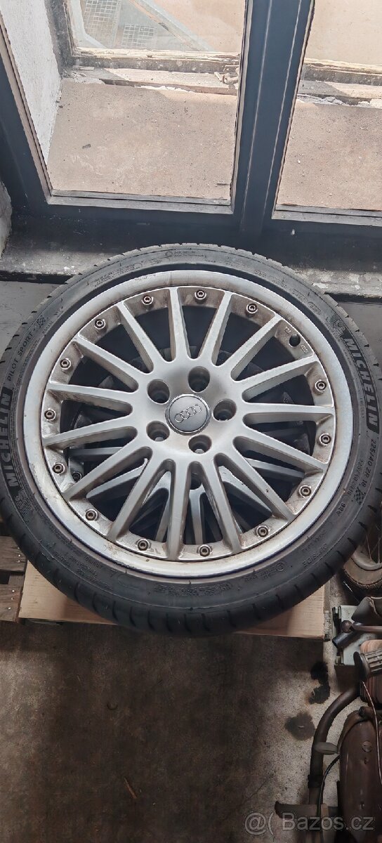 Prodám originál kola AUDI 18" včetně pneu