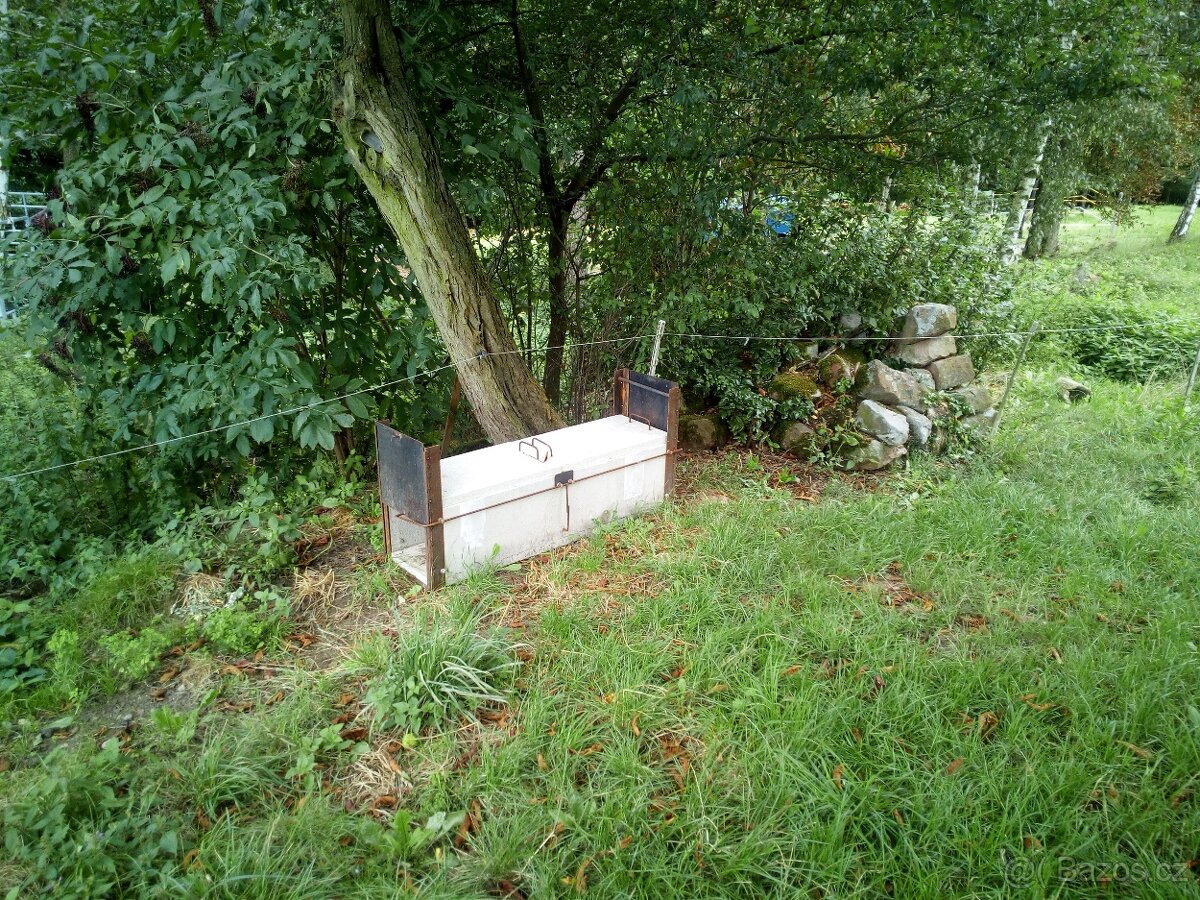 BETONOVÉ SKLOPCE