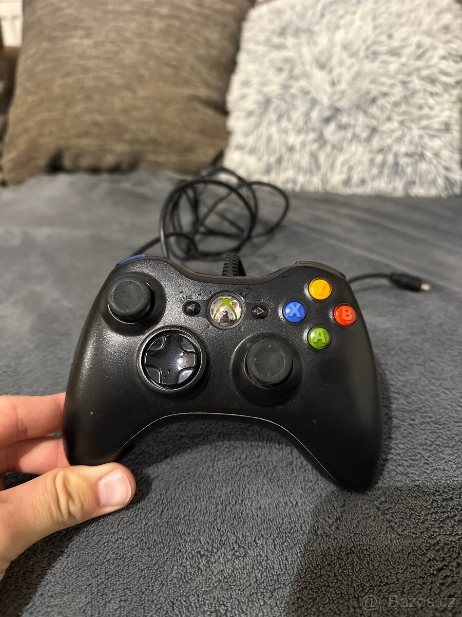Ovladač k xbox360/PC