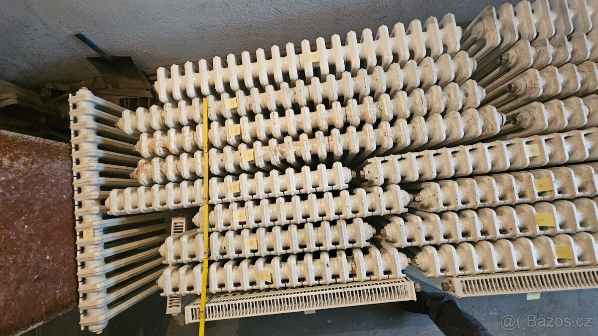 Prodám 6 ks úzkých litinových radiátorů