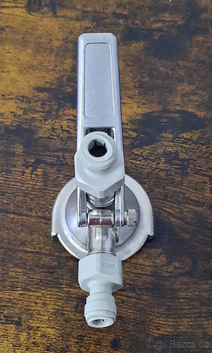 Narážeče na pivní pípu