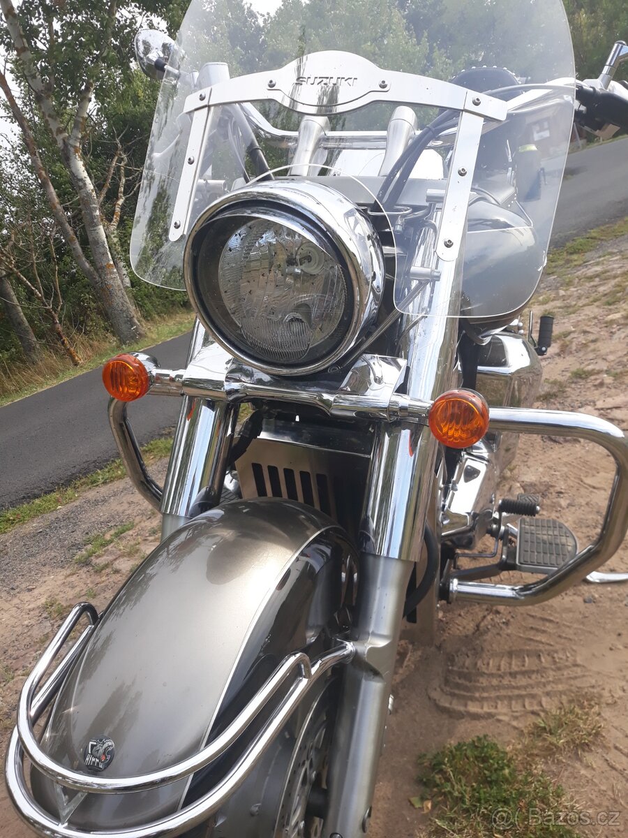 suzuki intruder c1800 r