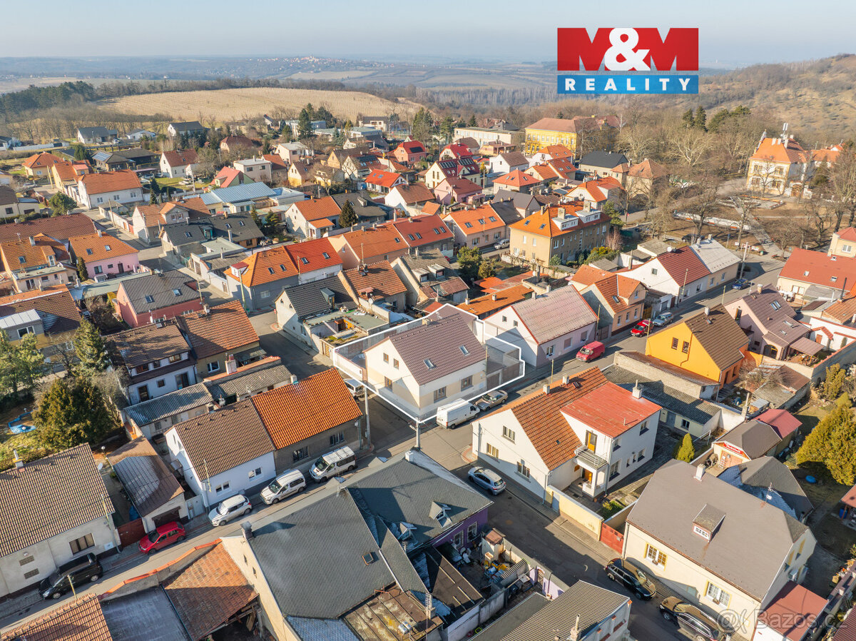 Prodej rodinného domu, 210 m², Vinařice, ul. IV. ulice