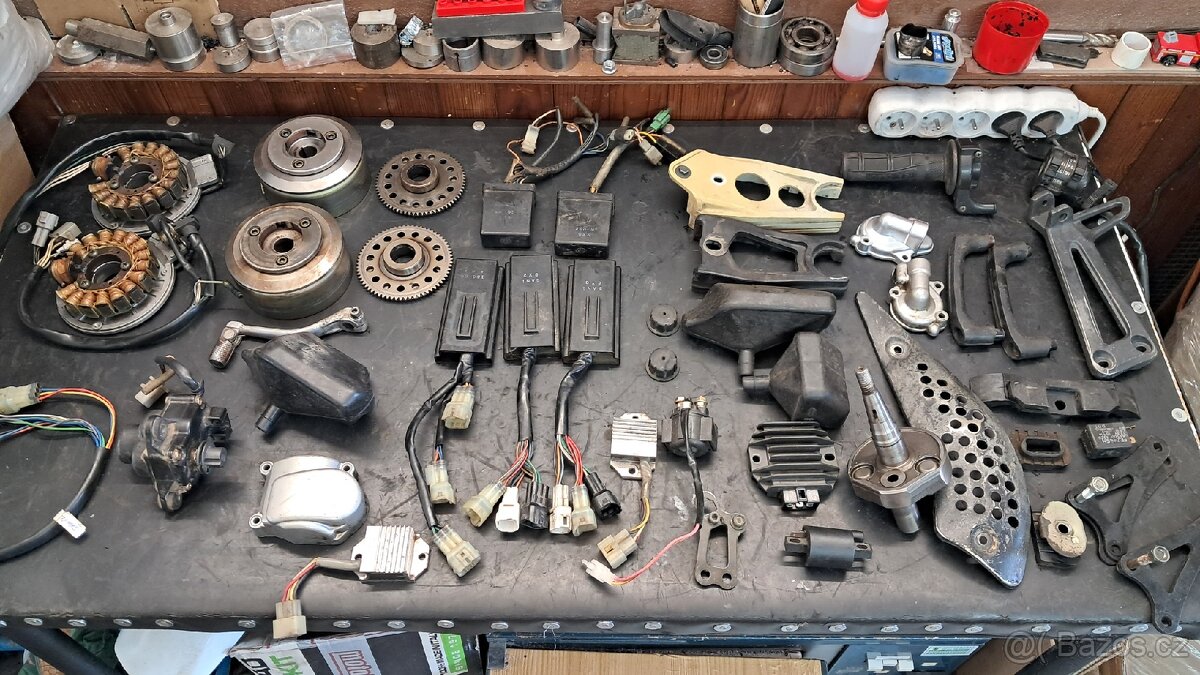 Yamaha DT 125 díly #2