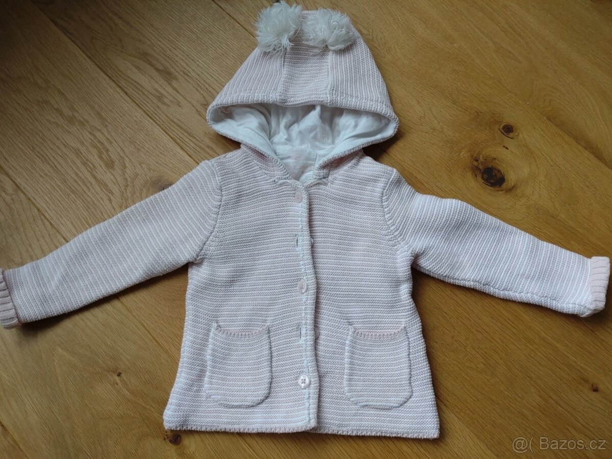 Kabátek pletený s kapuci (80)