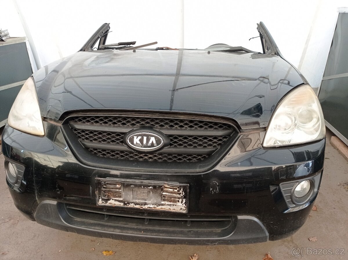 Kia Carens CRDi na díly