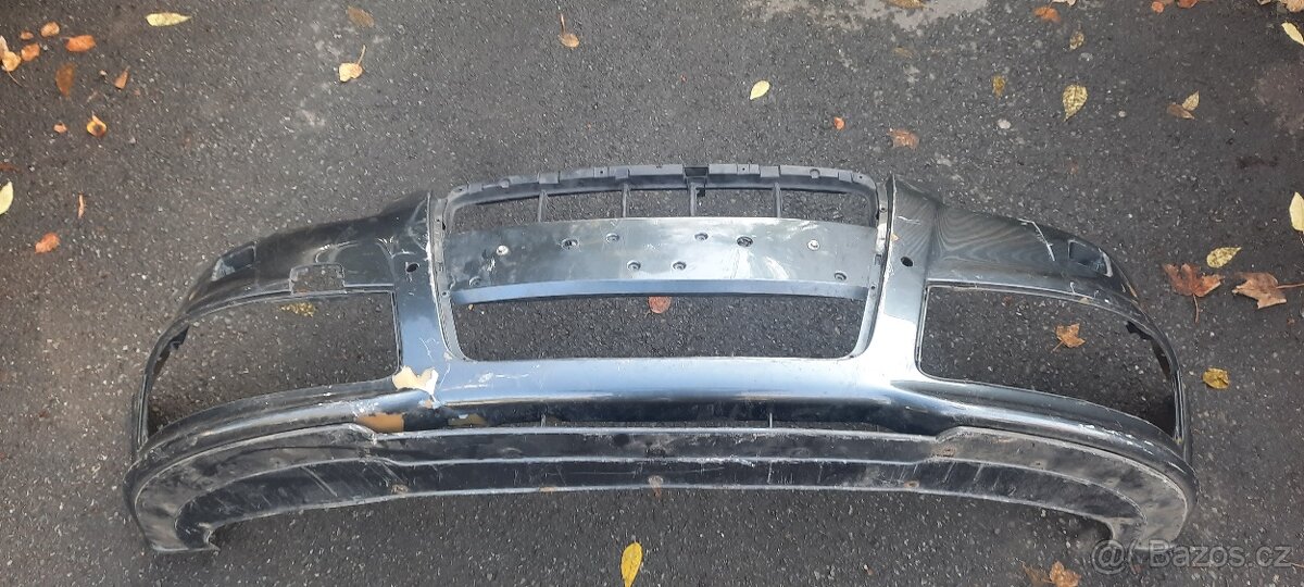 Predni naraznik rs6 4f a6