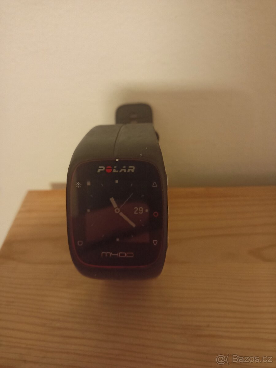 Hodinky;Zn:Polar M400 (Černé)