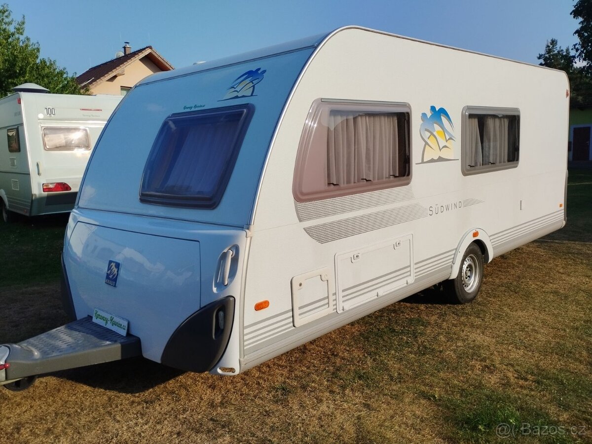 KNAUS 550FSK pro 6. Pevné palandy. R 2007. Stan. 100km/h
