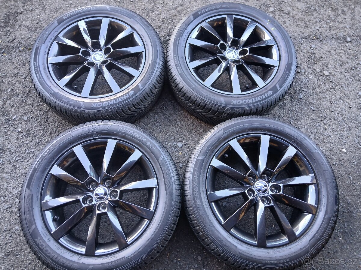Sada Orig ALU kol Škoda 205/55R16 zimní