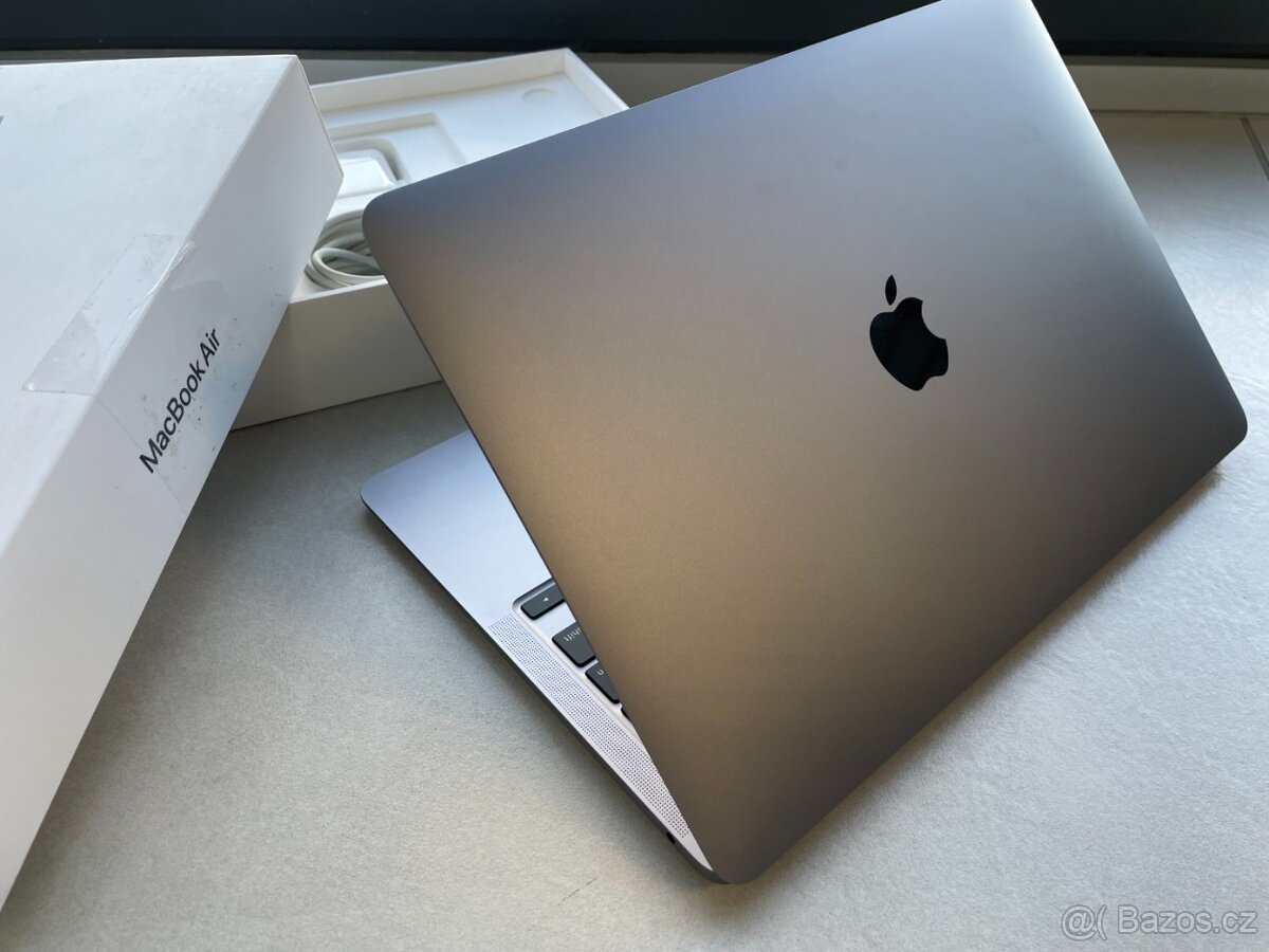 Apple MacBook Air 13" Late-2020 A2337 - jako nový, krabice
