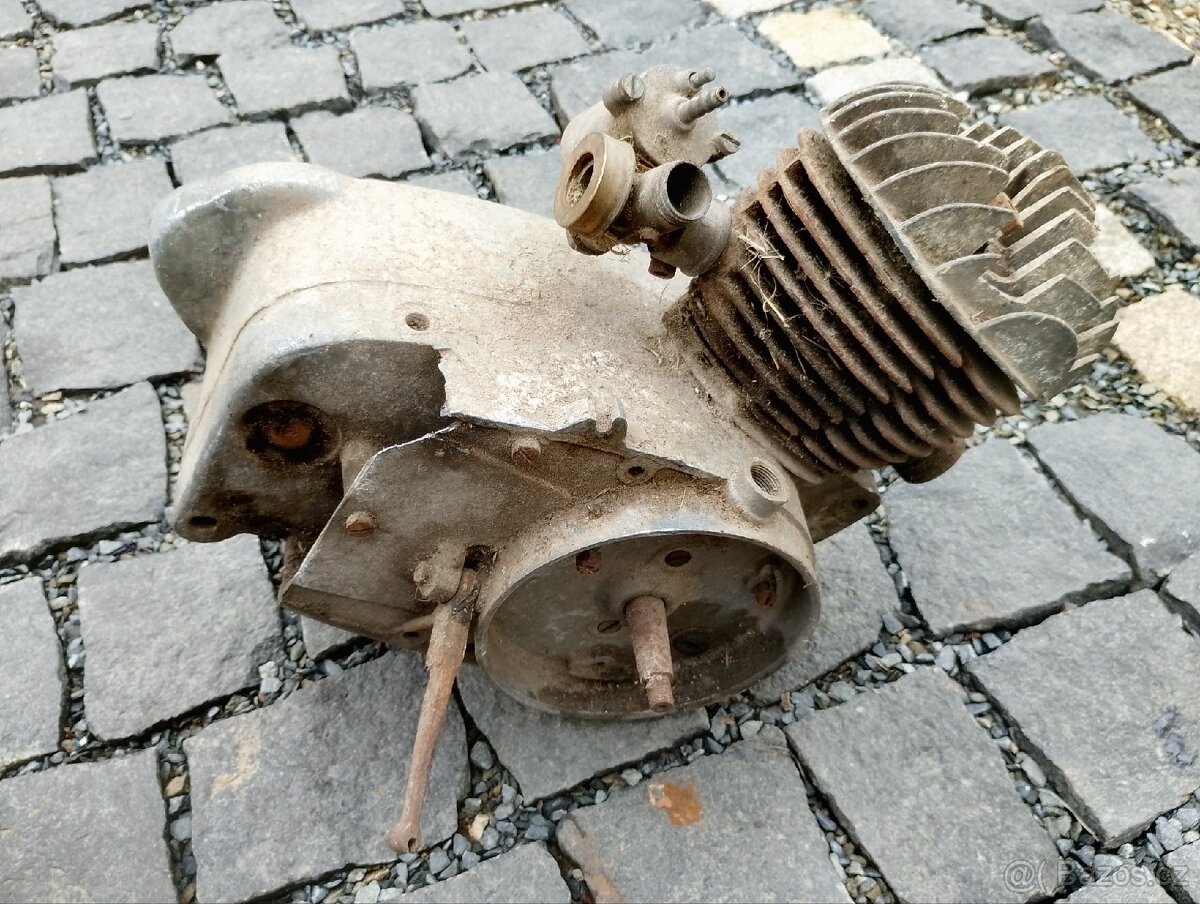 Manet m90 motor