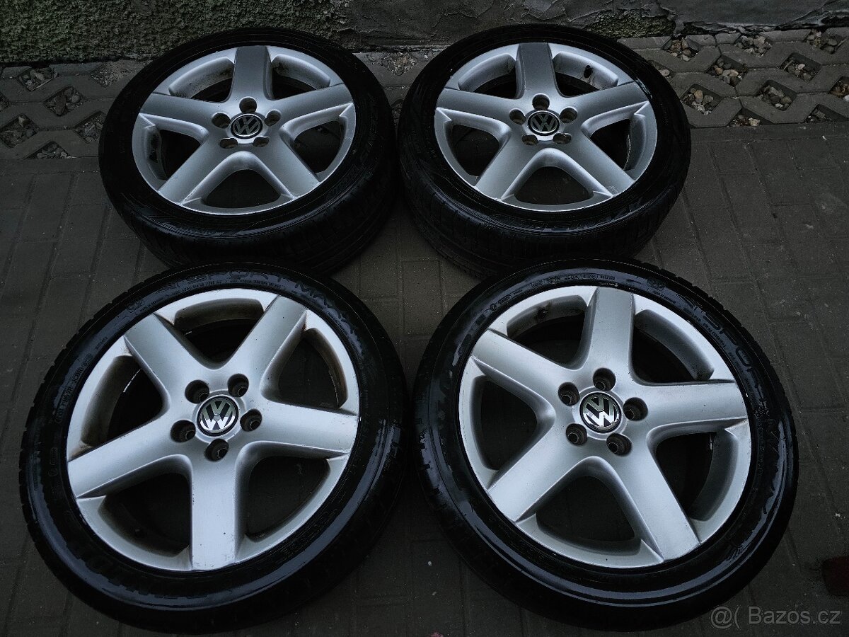 ALU letní kola disky VW Sharan Touran Golf 5x112 R17