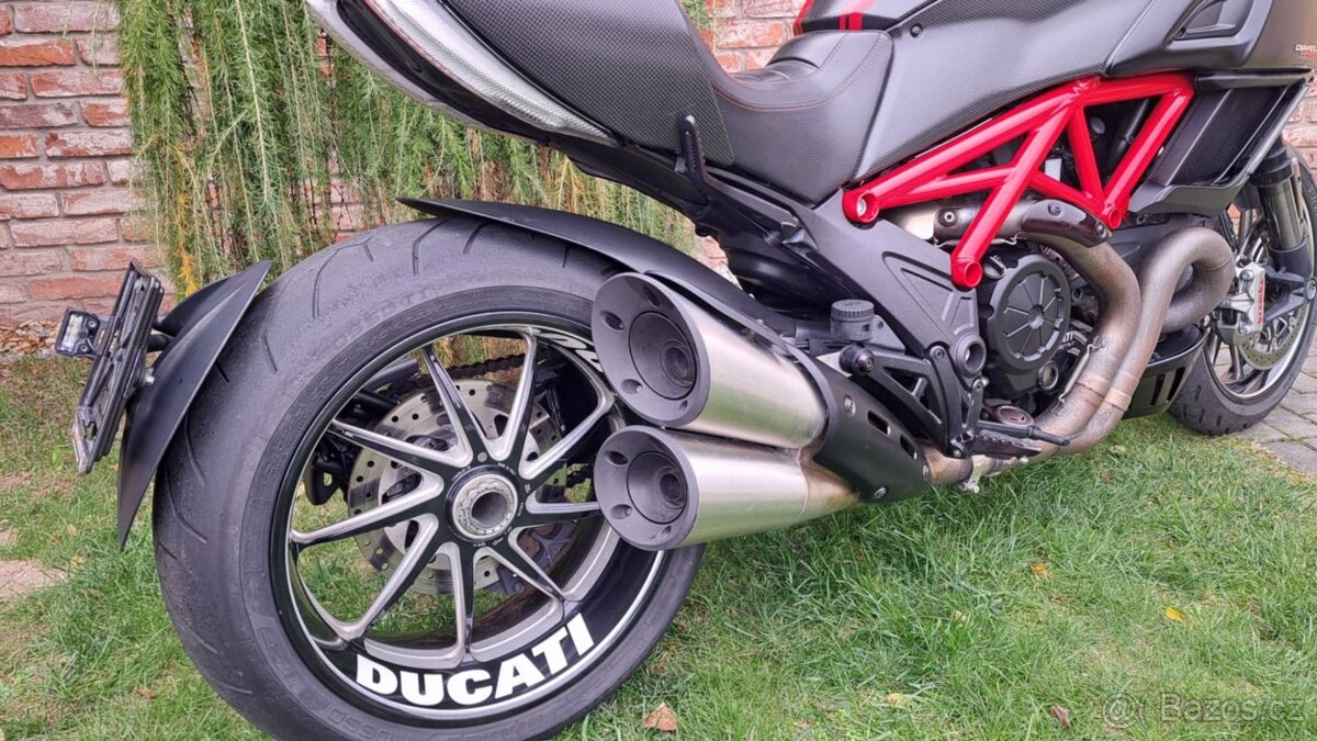 Ducati Diavel Carbonu 1260