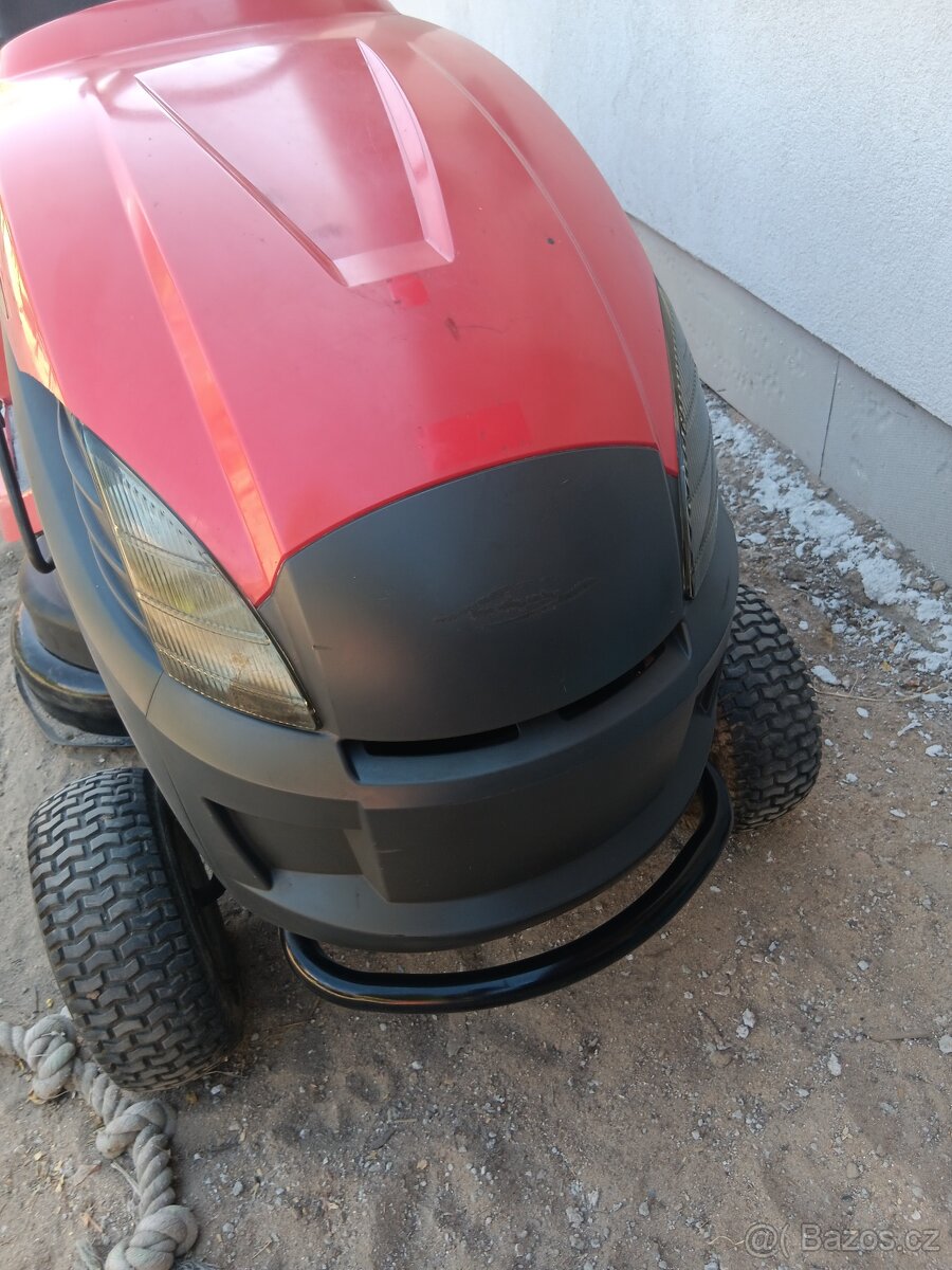 Zahradní traktor