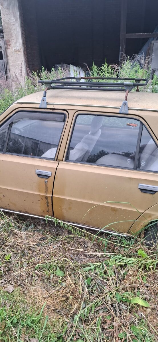 Škoda 105 rok výroby 1988
