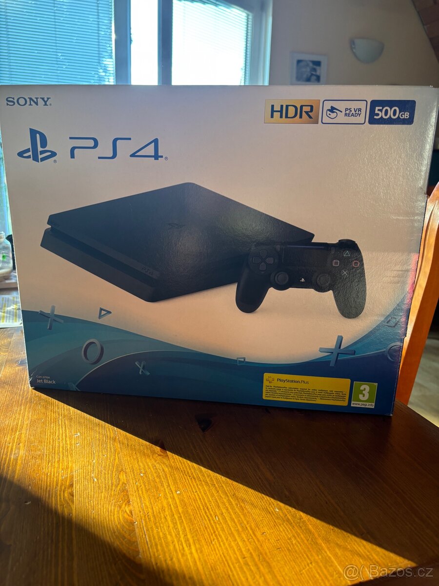 Prodám PS4