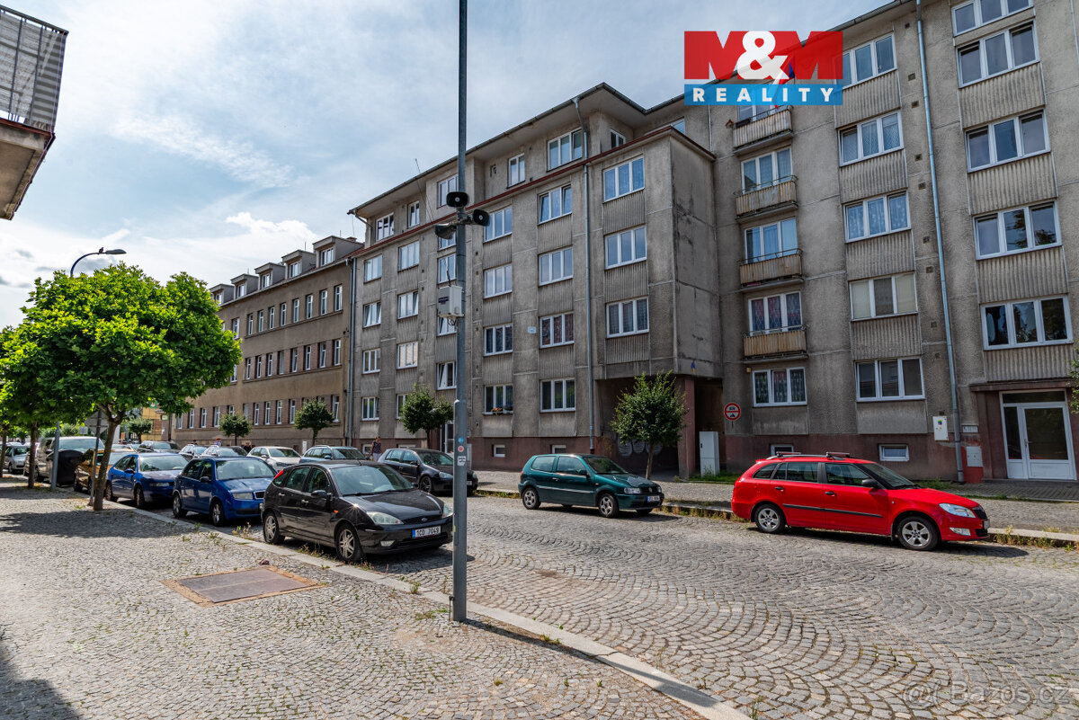 Prodej bytu 2+1, 43 m², Strakonice, ul. Bezděkovská