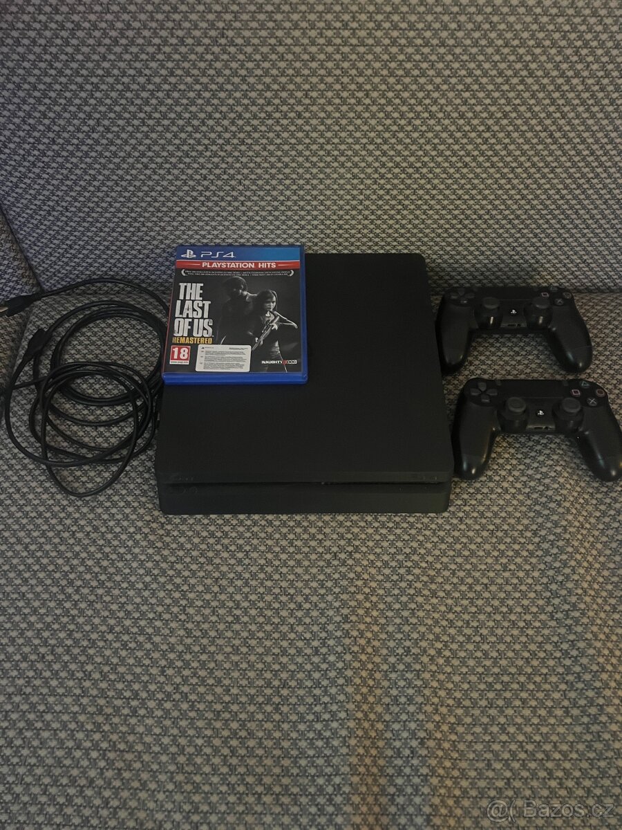 Ps 4 slim 1 TB