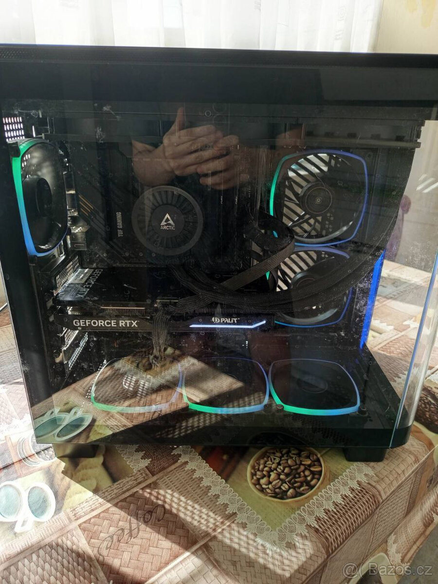 herní počítač |RTX 4070 RYZEN 5 | Záruka