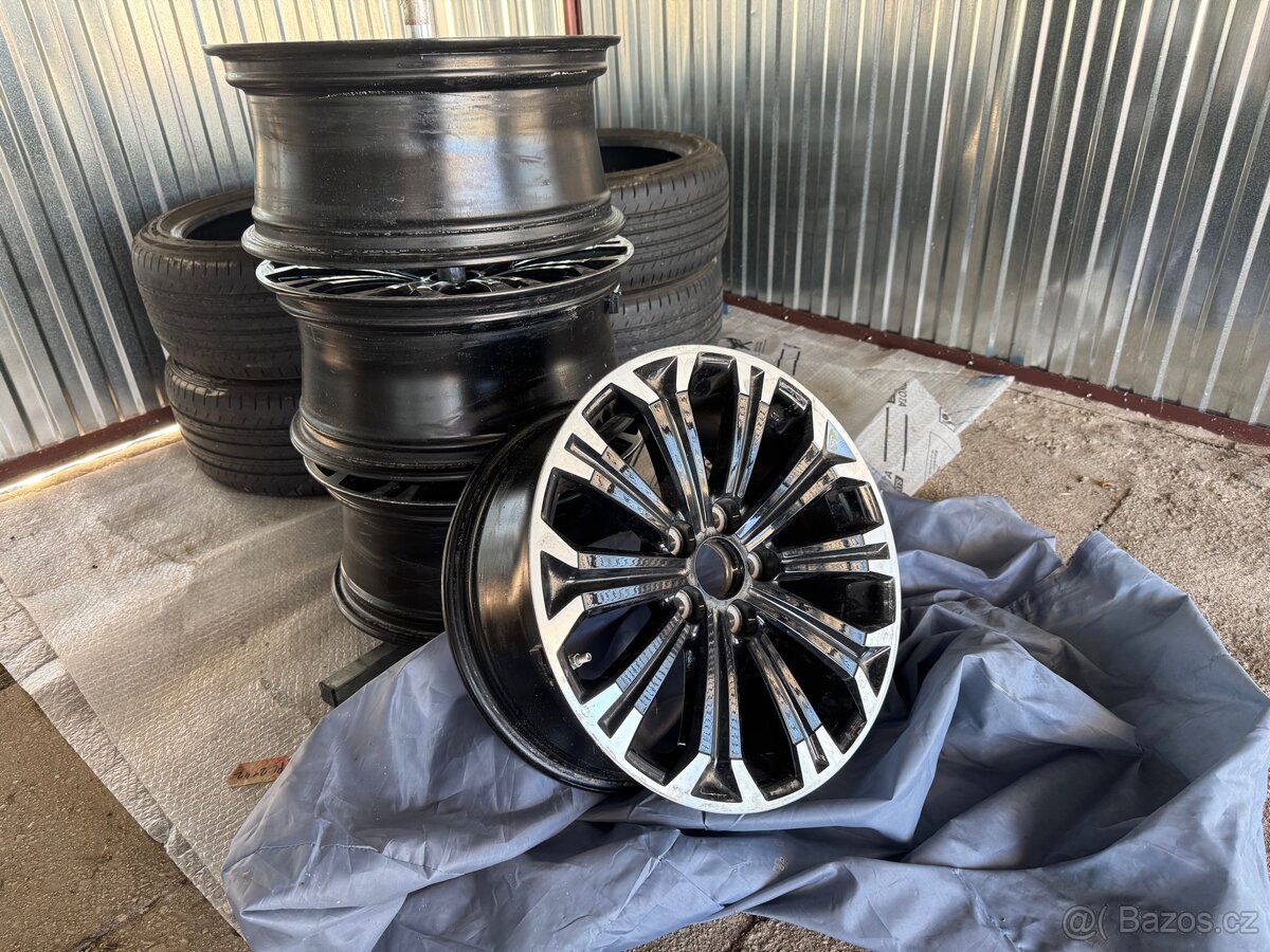 Originální GR Alu kola Toyota Corolla 7.5”x17” 5x114.3 ET 40