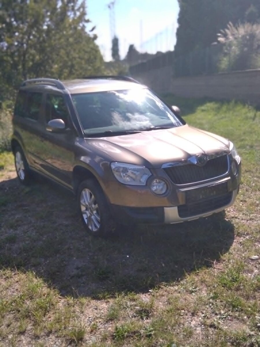 ŠKODA YETI Ambition 1.2 TSI 77KW 1 MAJITEL NEHAVAROVANÉ