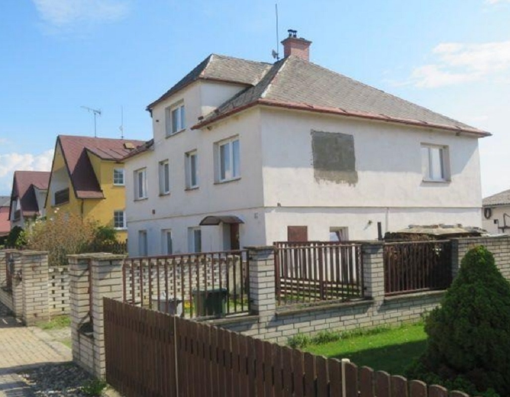 Rodinný dům , Třeština, ID 7842e 2711