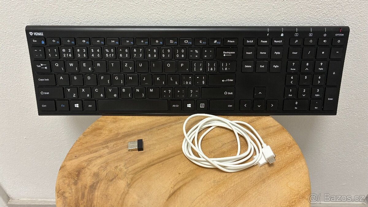 Bezdrátová klávesnice Yenkee YKB 2000 CSBK