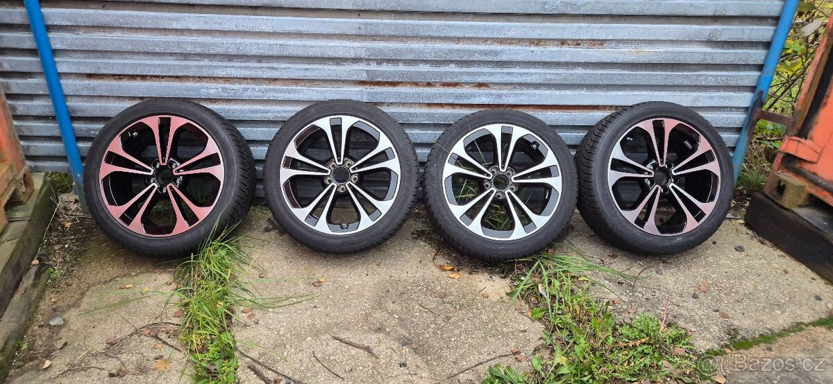 Mercedes C-Klasse W206 možnost pouzit na Octavia IV nebo Sha