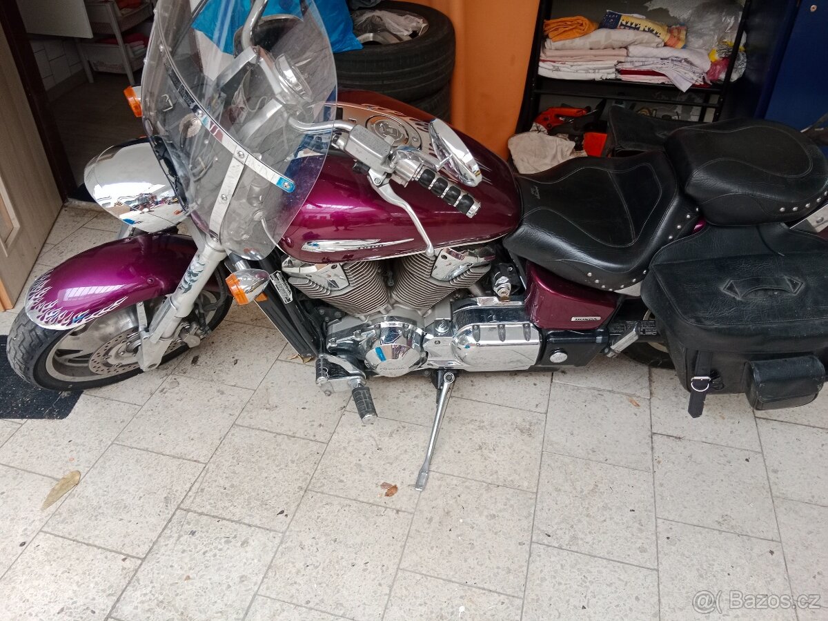 Honda VTX 1800 c