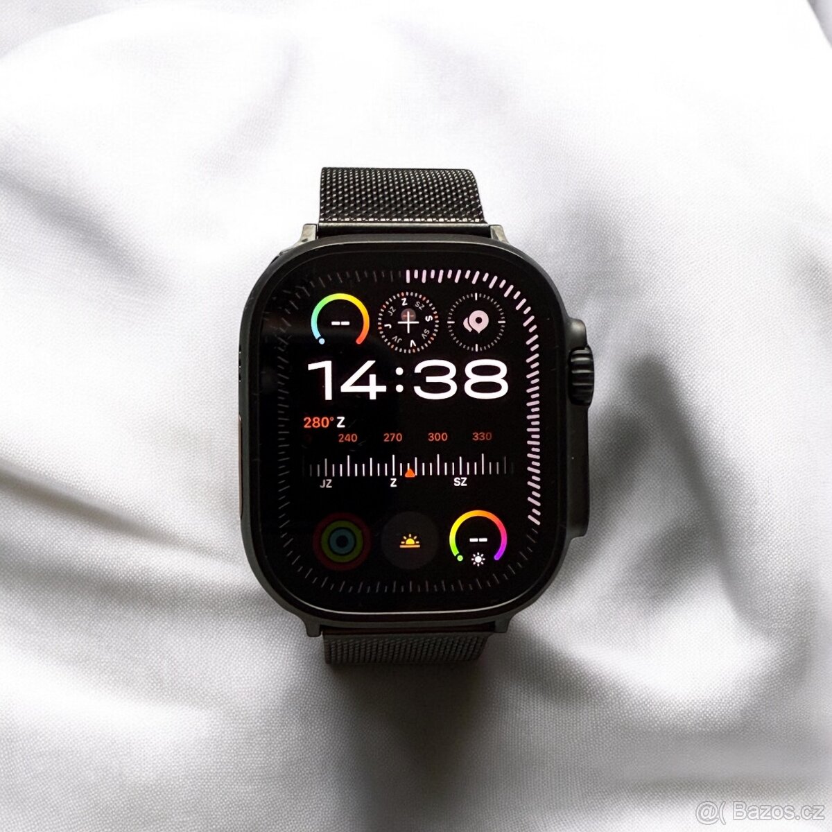 Apple Watch Ultra 3 (2025) 49mm Černý titan