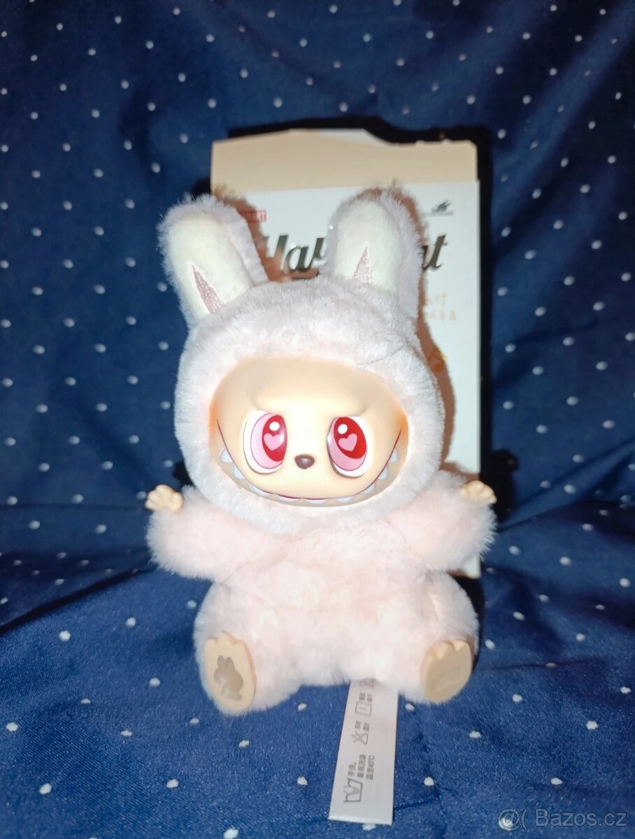 Lafufu/Labubu Have a seat