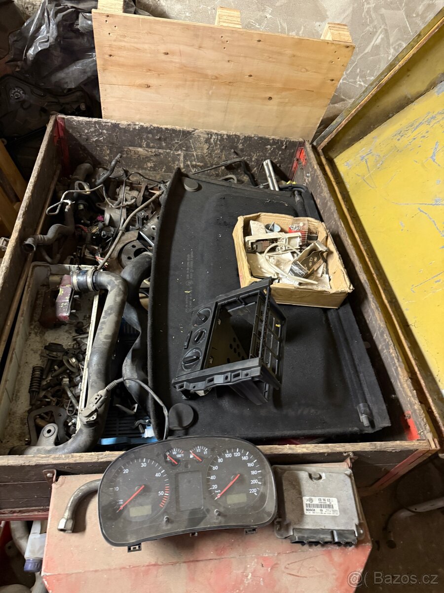 VW Golf MK4 TDi různé díly