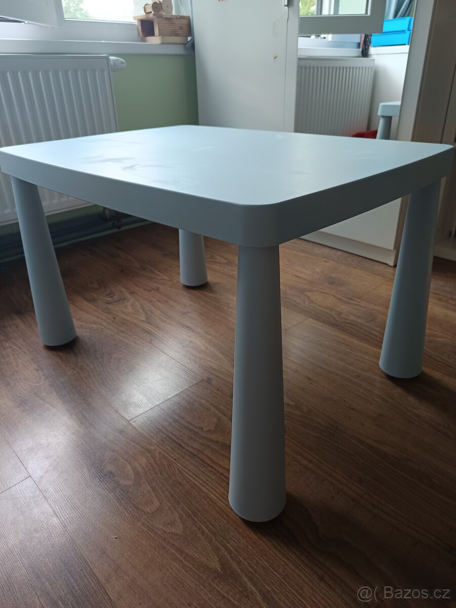 Dětský stůl Ikea
